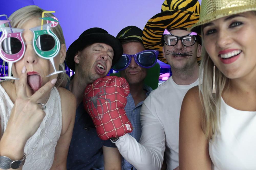 DHL South Regional Meeting | View more photos from the event at gallery.myphotoboothexperience.co.uk/u/MyPhotoBoothExperienceLtd/DHL-South-Regional-Meeting